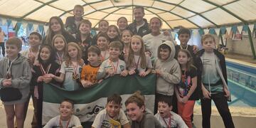 Torneo Natación Malvinas Argentinas en el Deportivo y Cultural Arroyito