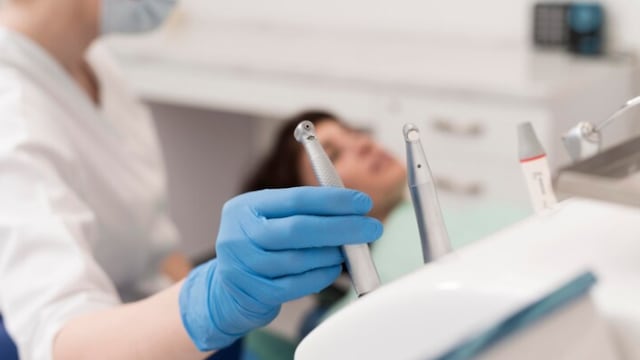 Cómo es el programa de atención odontológica gratuita de la UBA.