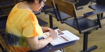 Nuevas oportunidades para estudiantes secundarios sin titular