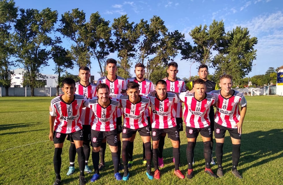 Durísima derrota: 9 de Julio perdió 4 a 0 con Atlético Carcarañá, con uno menos