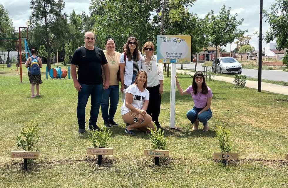 Tres Arroyos, Gestándonos en comunidad plantó árboles en la plaza del barrio Villa Italia