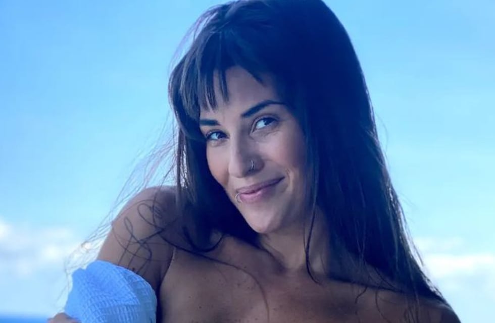 Mini y top con flores: la elección de Ivana Nadal para conocer Venecia