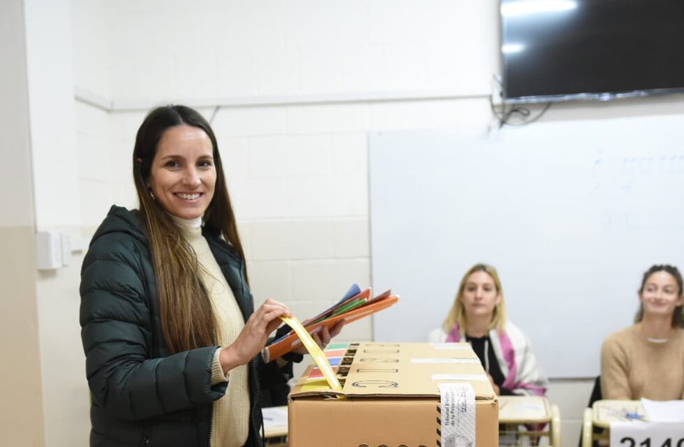 Paz Caruso votó en el Colegio “Nuestra Señora de la Misericordia”