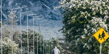 Mirá las espectaculares postales de Jáchal cubierto de nieve que se volvieron virales