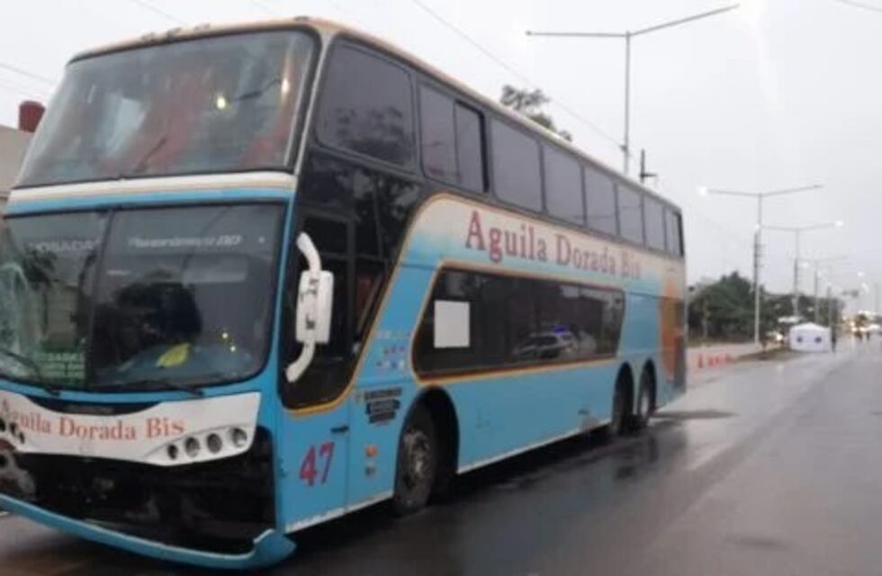 Trágico accidente en Garupá: un motociclista falleció tras ser embestido por un colectivo