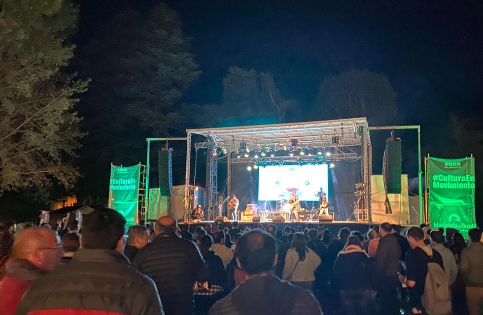 El festival en Tandil “Roca Rock” reunió a miles fanáticos de la música