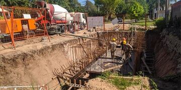 Avanzan las obras en el barrio 56 Viviendas de Pérez