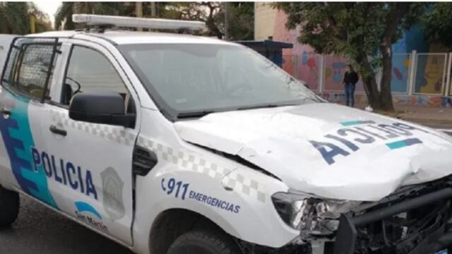 San Martín: un patrullero cruzó en rojo, atropelló y mató a un joven de 21 años