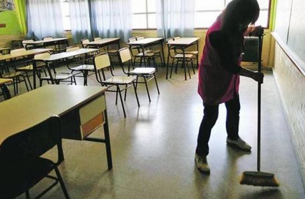 Reinician los Actos Públicos para la cobertura de auxiliares de la educación