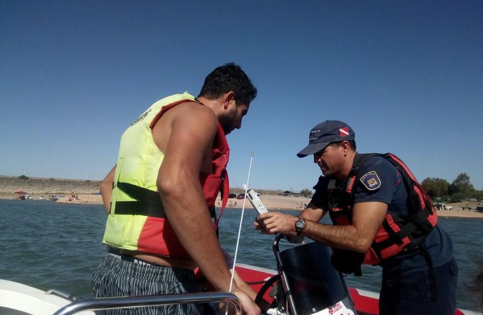 Intensificarán los controles en espejos de agua para el fin de semana largo