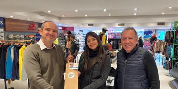 Maipú canjea vinos en la víspera del Día del Padre.