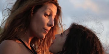 Mónica Ayos y su hija, Victoria