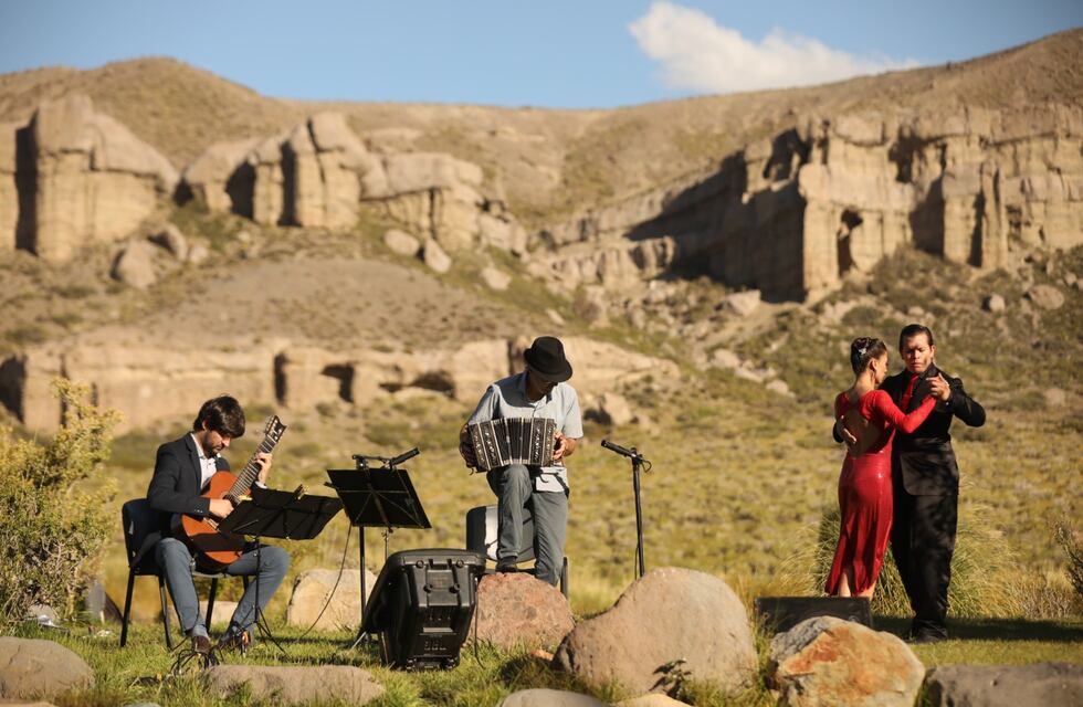 Todo al aire libre: música, danza, teatro y artes plásticas por el Día de la Cultura