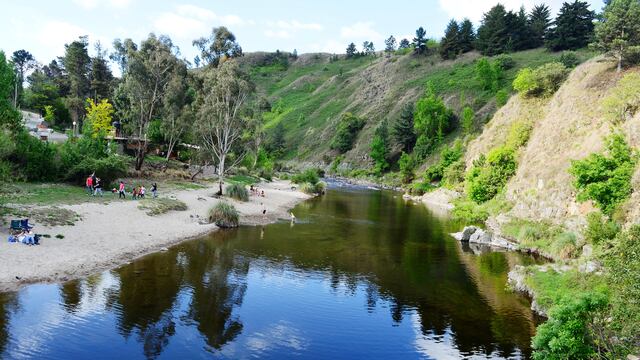 Polémica en una localidad de la provincia de Córdoba por una "ecotasa". (La Voz)
