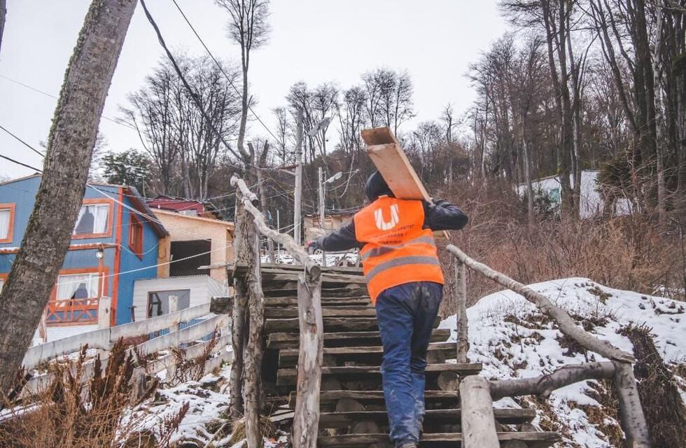 Trabajan para regularizar la situación dominial de familias del sector KyD