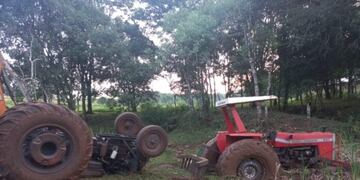 El Soberbio: un joven falleció tras el vuelco de su tractor.
