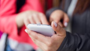 ¡Me molesta! Cómo desactivar Meta AI de WhatsApp paso a paso (Freepik)