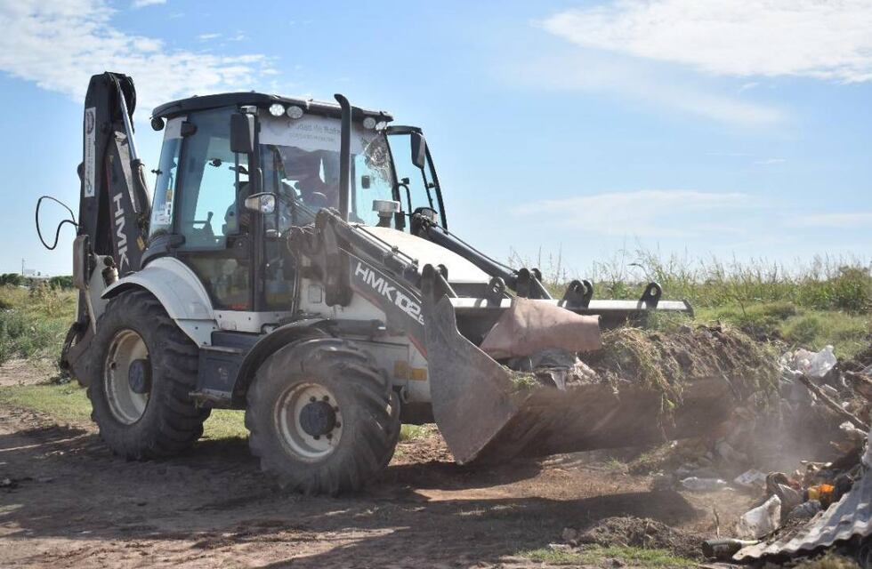Sigue el mantenimiento de caminos rurales