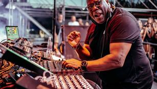 El debutante fue a la presentación de Carl Cox en La Fábrica.