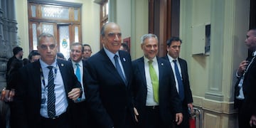 Guillermo Francos se reunión con diputados.