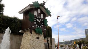 El reloj Cucú de Carlos Paz cumple 65 años. (La Voz)