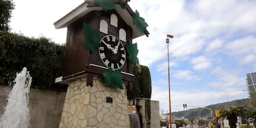 El reloj Cucú de Carlos Paz cumple 65 años. (La Voz)