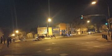 La víctima fatal iba hacia el norte cuando se estrelló contra el ómnibus interurbano.