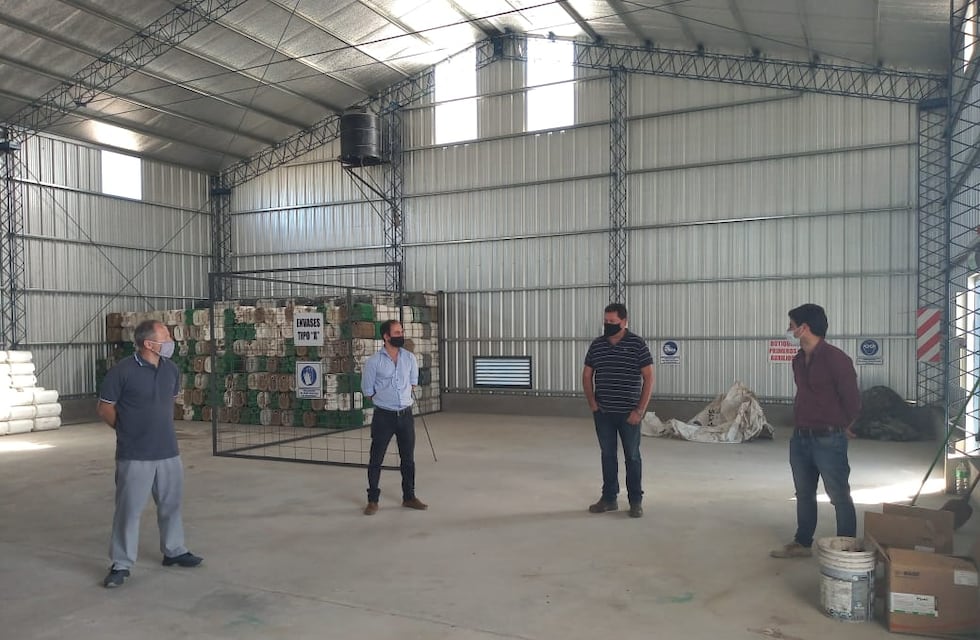 Funcionarios provinciales recorrieron el Centro de Acopio Transitorio de Tres Arroyos