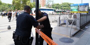 Una policía fue asesinada de dos disparos en la estación Retiro del Subte C.