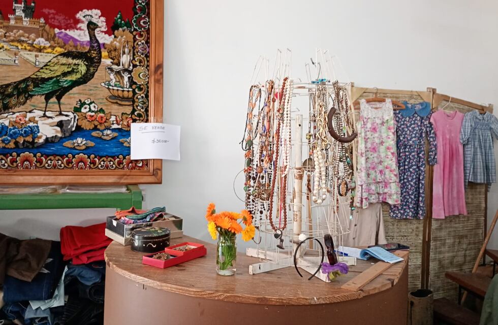 Feria de Ropa de la Rueda Interna de Rotary Tres Arroyos