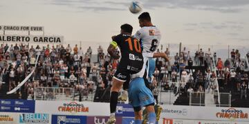 Racing se trae un valioso empate de Chaco, sigue arriba y acaricia la final. A dos triunfos de la Primera Nacional.