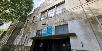 Aparecieron ratas en un colegio de La Plata y suspendieron las clases.