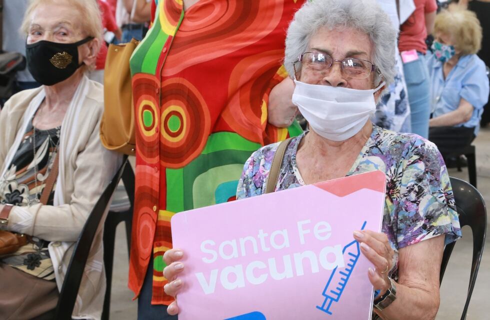 Llegaron 30.600 dosis de Sputnik V a Santa Fe y se retoma la vacunación de adultos mayores