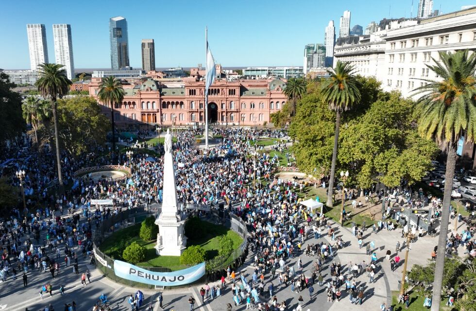 El campo marchó con sus tractores a la Plaza de Mayo para reclamarle al gobierno