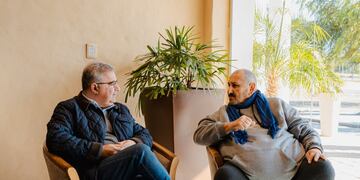 "Hay que actuar rápido para sostener el empleo y la producción nacional", dijo Jalil tras el encuentro con gremios.