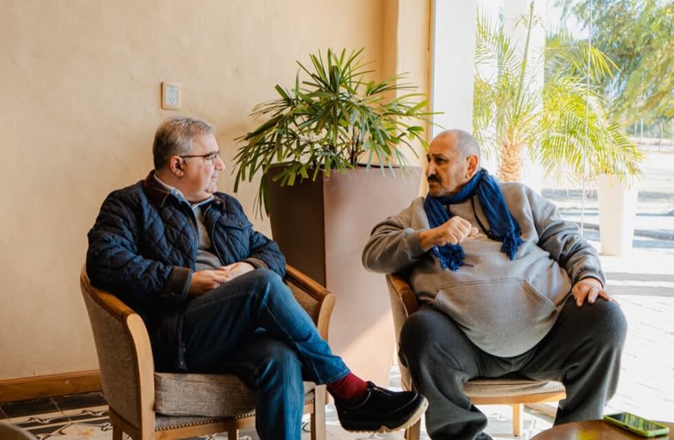 Jalil se reunió con la Asociación Obrera Textil y pidió respuestas urgentes a Nación