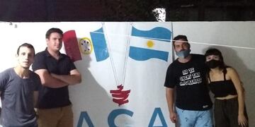 Grupo de jóvenes perecinos organizan feria solidaria (Facebook)