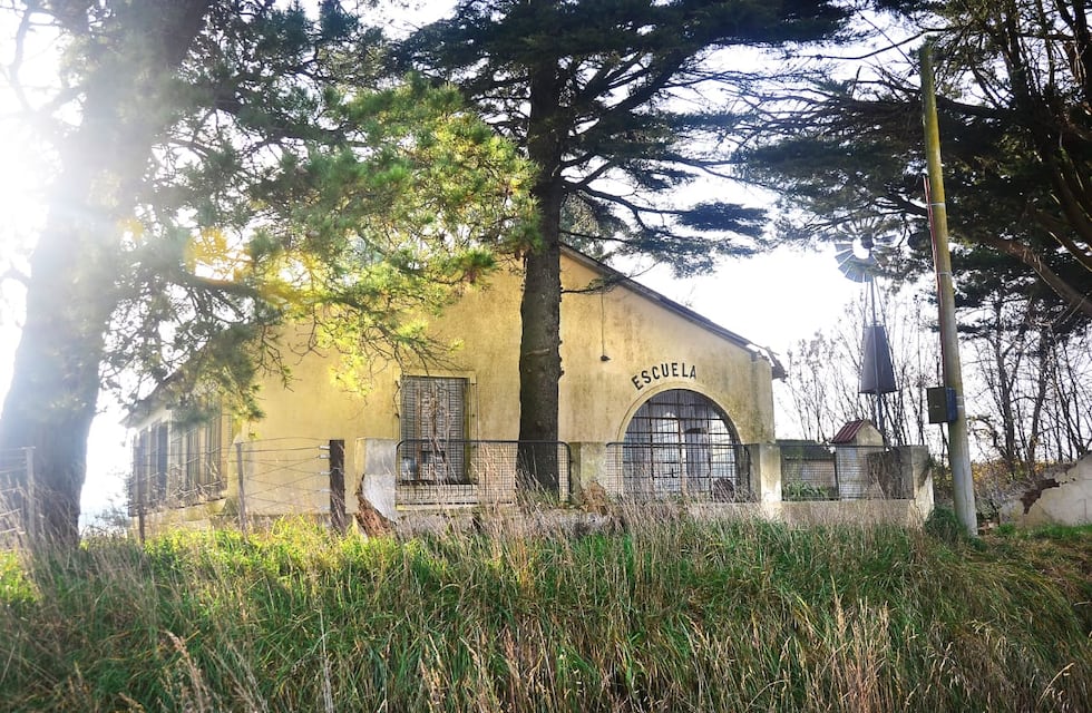 Casas en Tandil: buscan generar espacios comunitarios en escuelas rurales abandonadas