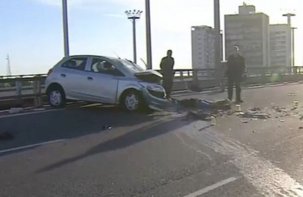 Tremendo desenlace de una persecución: dos autos chocados y cuatro menores detenidos