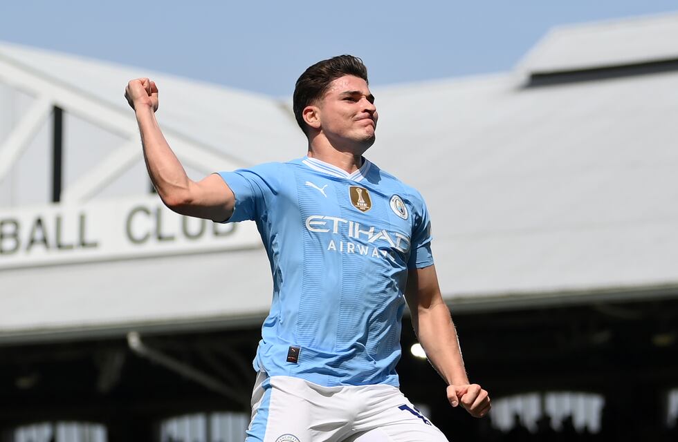 Manchester City venció al United y Julián Álvarez subió un enigmático posteo, ¿se queda?