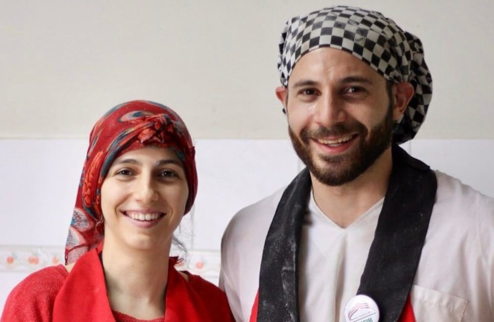 Escapó de la guerra de Siria, conoció a su amor en La Pampa y hoy viven de la gastronomía árabe