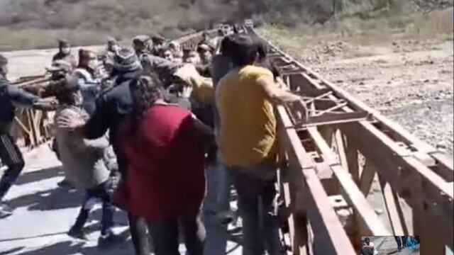 Salteños agarraron a piñas a bolivianos que cruzaban a votar.