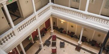 El Gran Hotel Victoria fue uno de los primeros hoteles importantes de Córdoba.