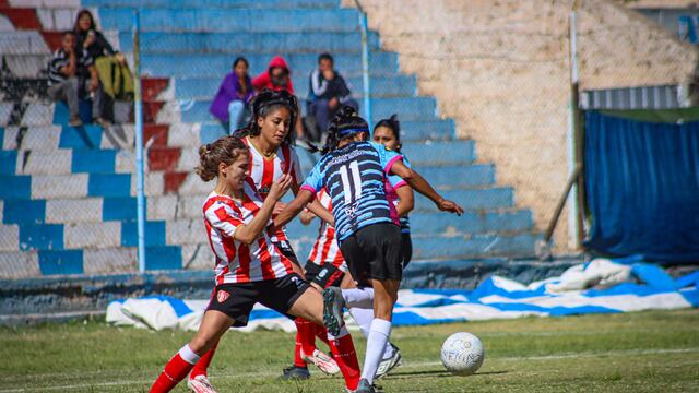 San Martín y Argentinos, disputaron un partidazo en la fecha 9 de la LMF. La academia se quedó con la victoria por 1-0.
