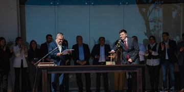 Jalil reorganiza su equipo de gobierno con nuevos funcionarios en áreas clave.