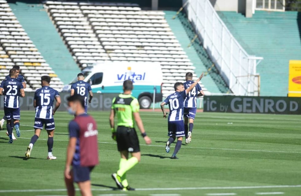 El gol de Héctor Fértoli que le daba la victoria parcial a Talleres ante Platense