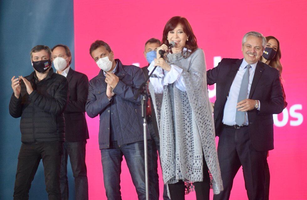 Cristina Kirchner convocó a la oposición a debatir tras las PASO qué país quiere