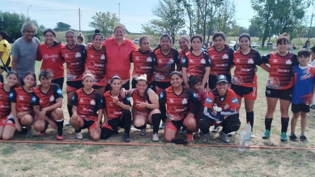 Ramonas es líder del Grupo 1 en el fútbol femenino.