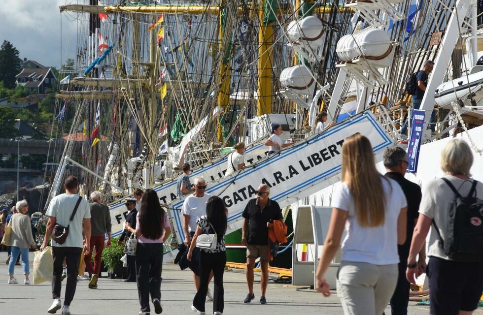 Alemania: el nuevo destino de la Fragata Libertad