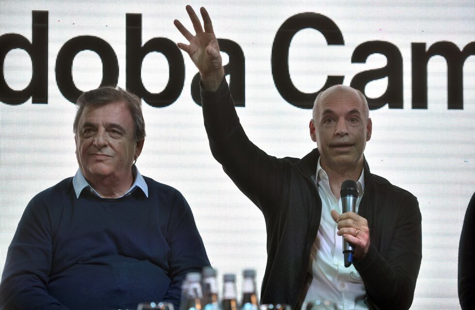 Duras críticas de la oposición contra las nuevas restricciones cambiarias